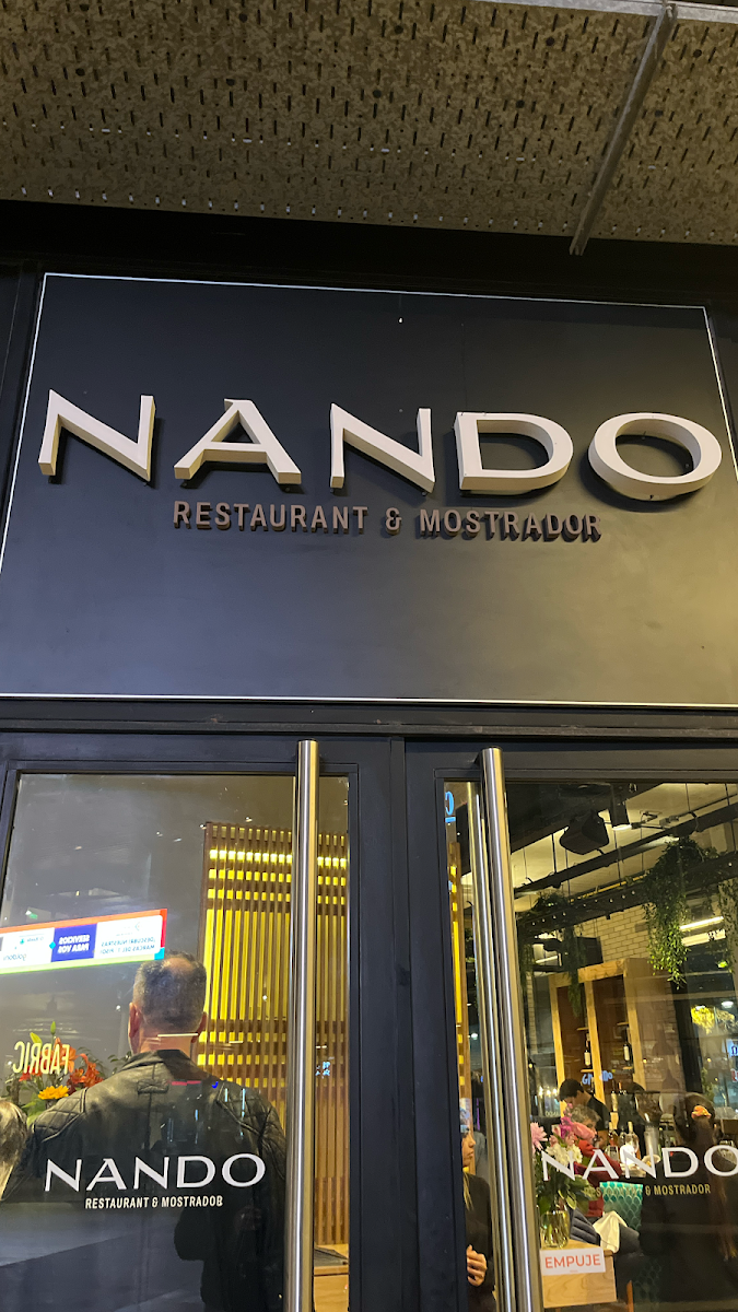 NANDO Restaurant & Mostrador