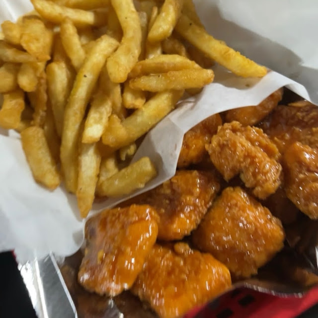 Salmon Bites & Wing Cumho