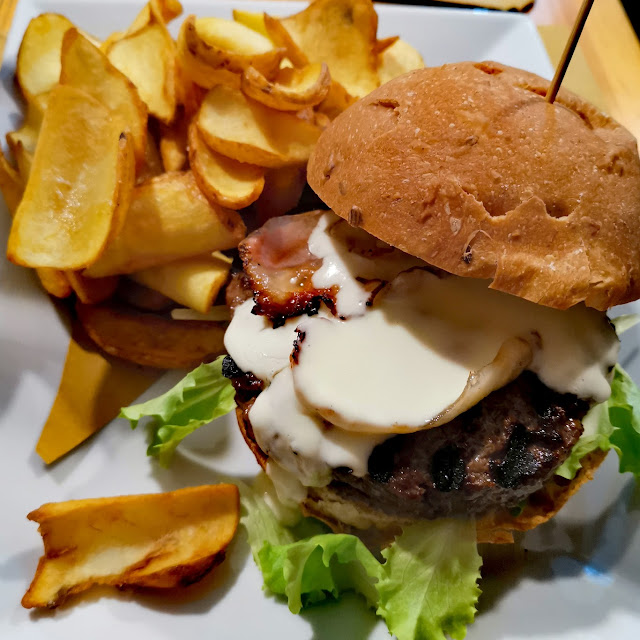 Hamburger Con Patate