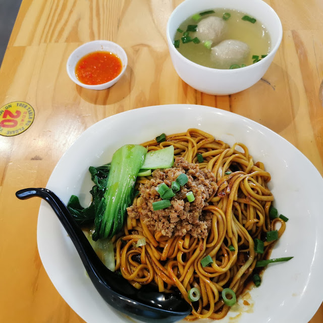 澳门客家肉碎面