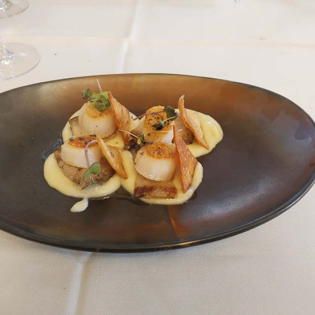 Vieiras Con Parmentier de Patata Y Canallada Ibérica Maldonado