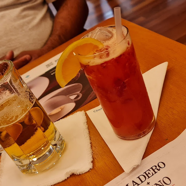 Cocktail de Frutas Sem Álcool