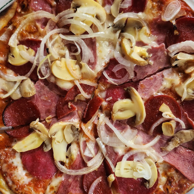 Pizza Tutto
