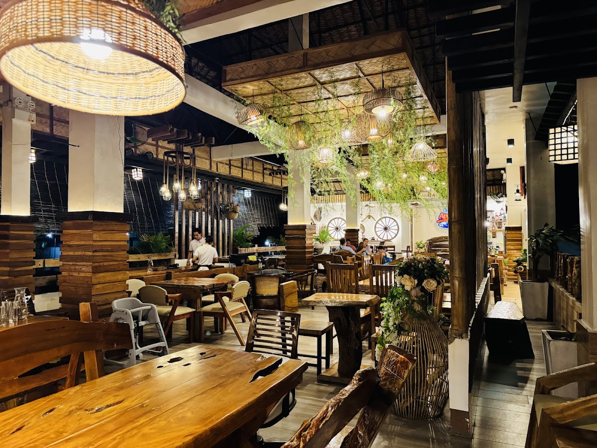 Chef Apple's Native Kitchen Kambingan