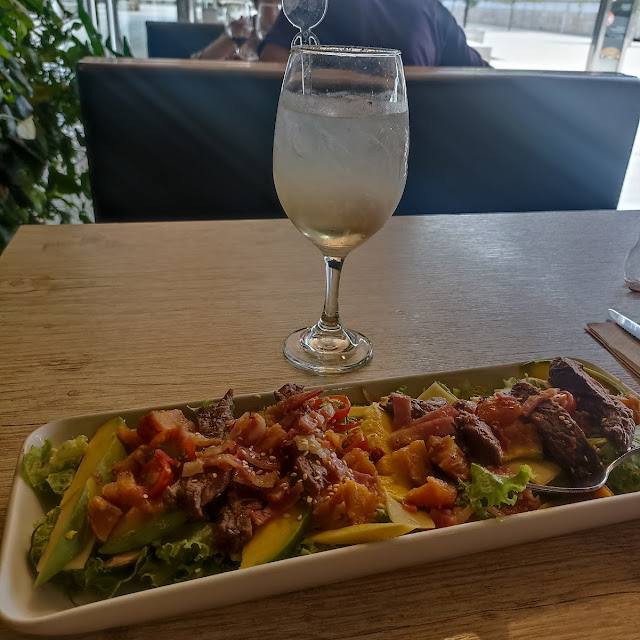 Ensalada Lomito