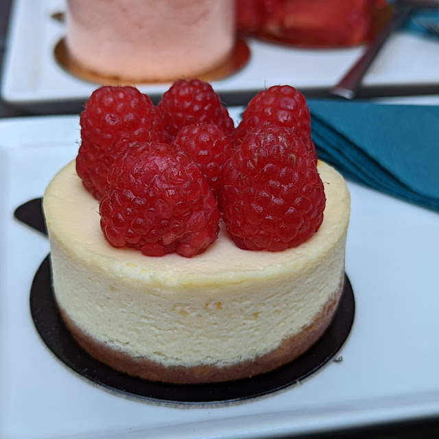 Cheesecake Slice
