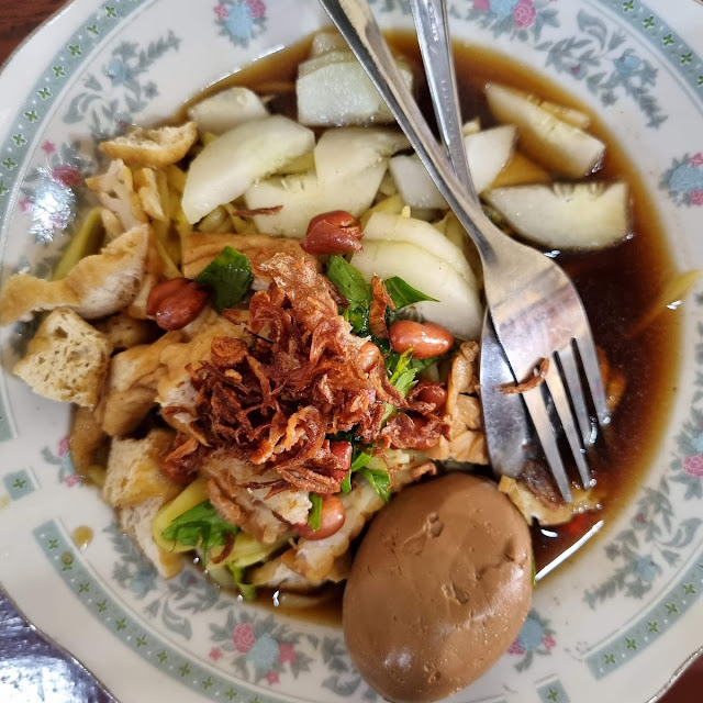 Tahu Acar Telor