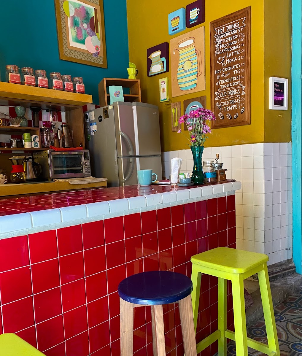 La 60 Cafe Atelier