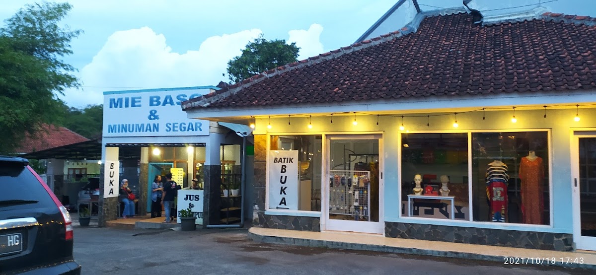 Rumah Makan Pananjung 3