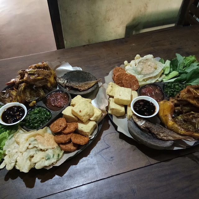 Paket Nasi Komplit