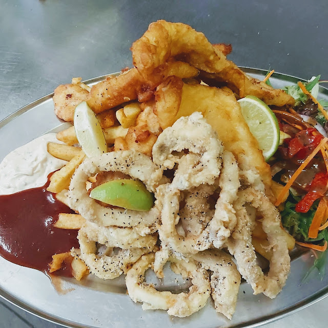 Fresh Local Seafood