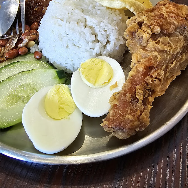 Nasi Lemak Fried Chicken Drumstick