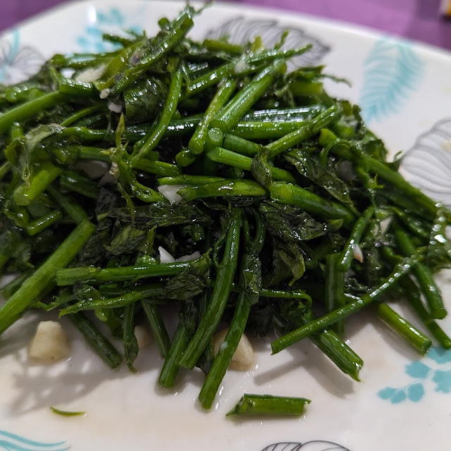 炒沙巴菜蒜頭