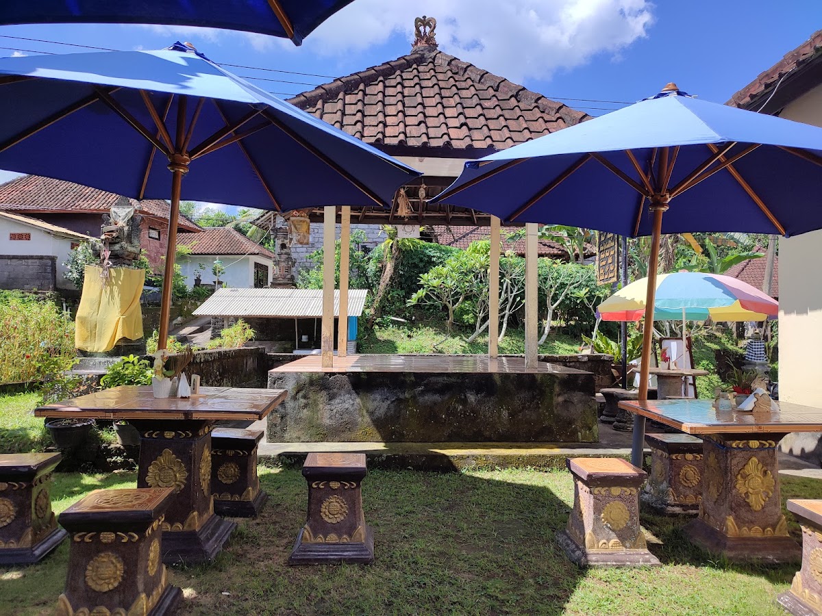 Warung Makan Padi Kuning