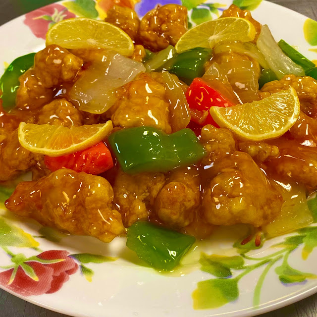 Lemon Chicken with Lemon Sauce