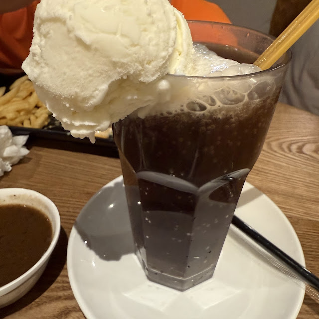 Coke Float