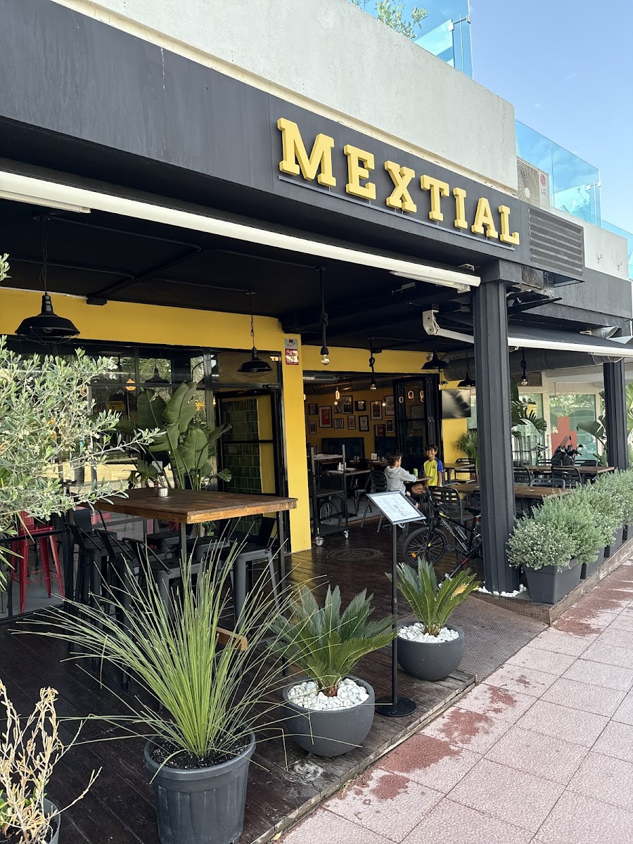 Mextial Taco Bar