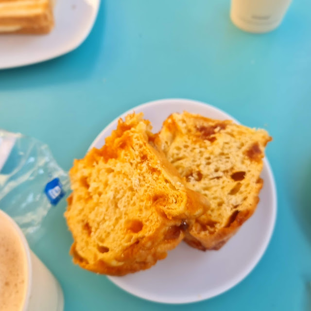 Nuvola Cake Slices