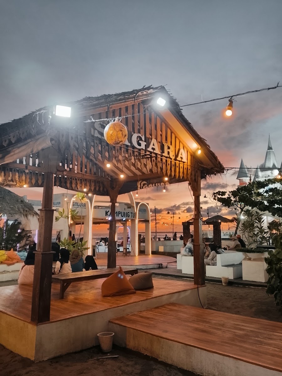 Sagara Beach Resto