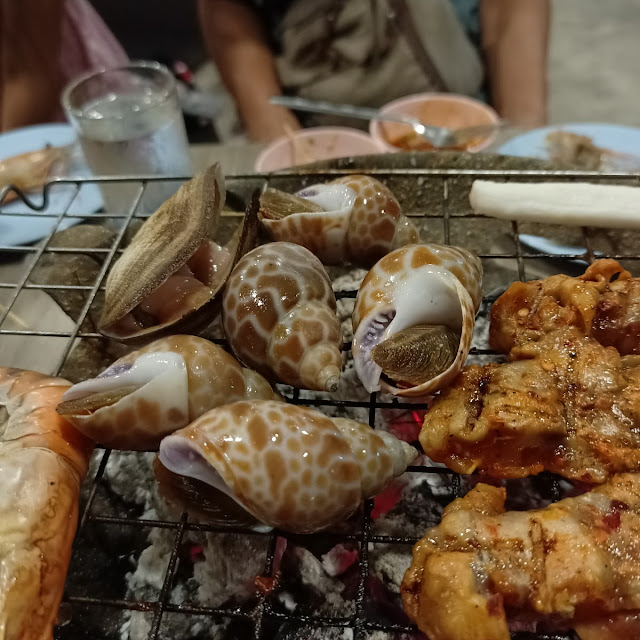 หอยหวานย่าง ไก่หมักย่าง
