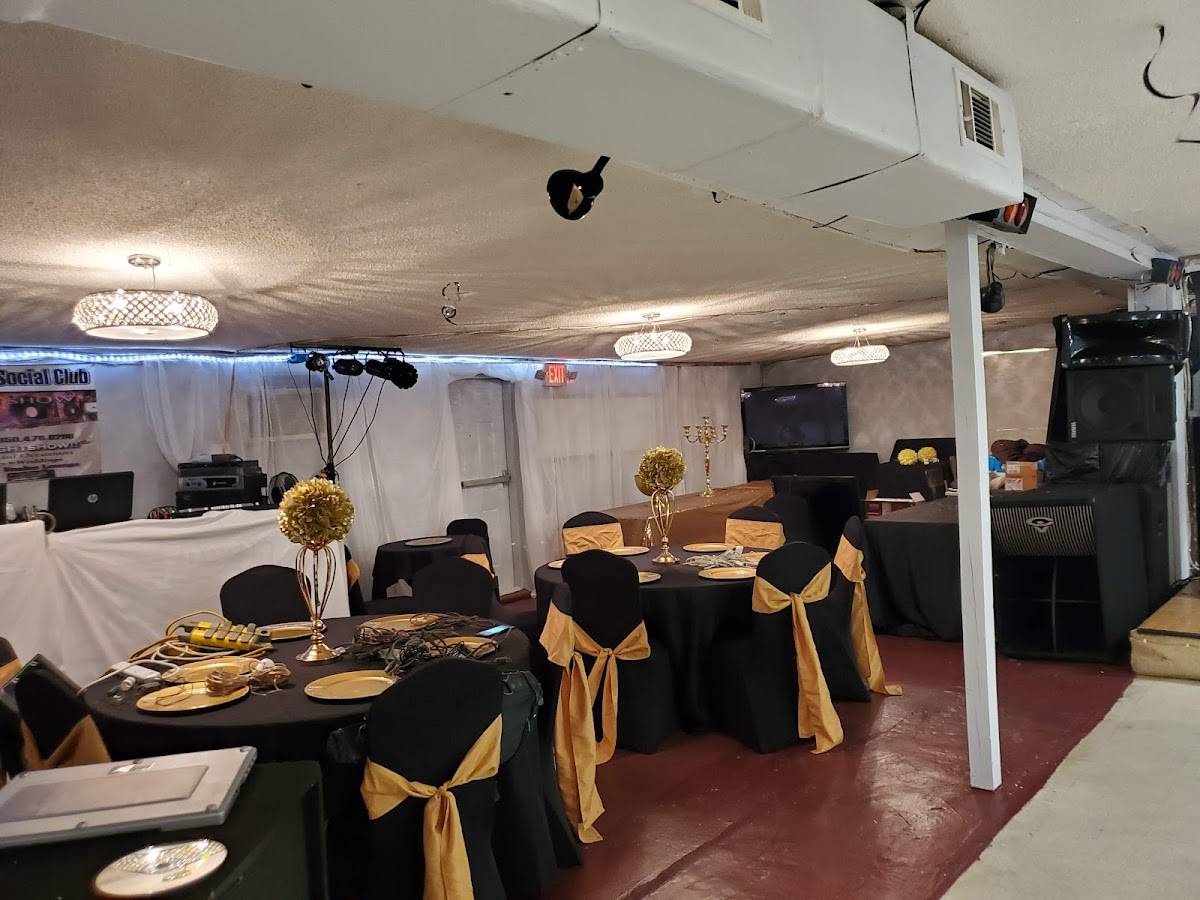 Ensley Lounge & Grill