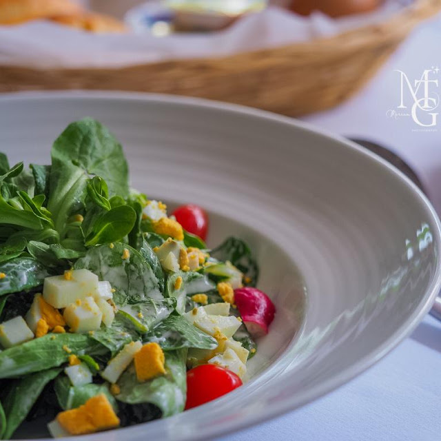Nüsslisalat Mimosa