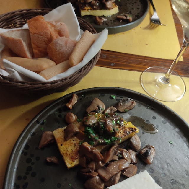 Polenta E Funghi