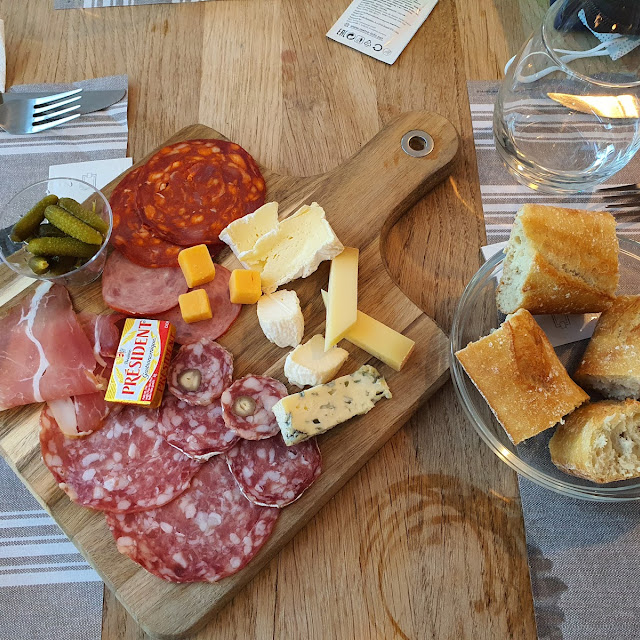 Plateau À Partager