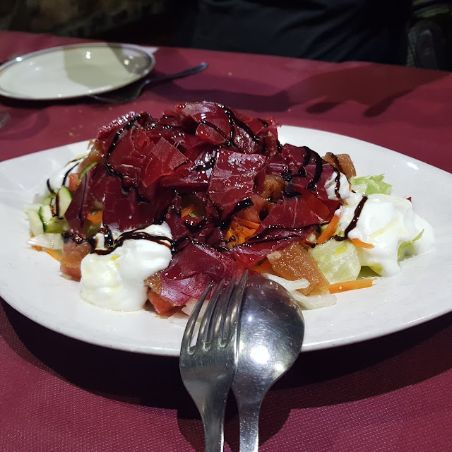 Ensalada de Cecina