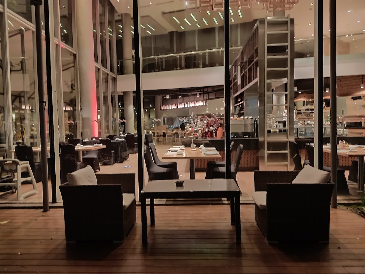 OPEN Restaurant