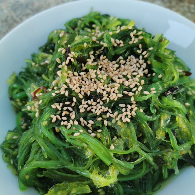 Goma Wakame Salat