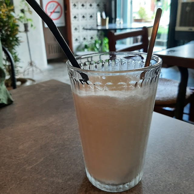 Coconut Milkshake