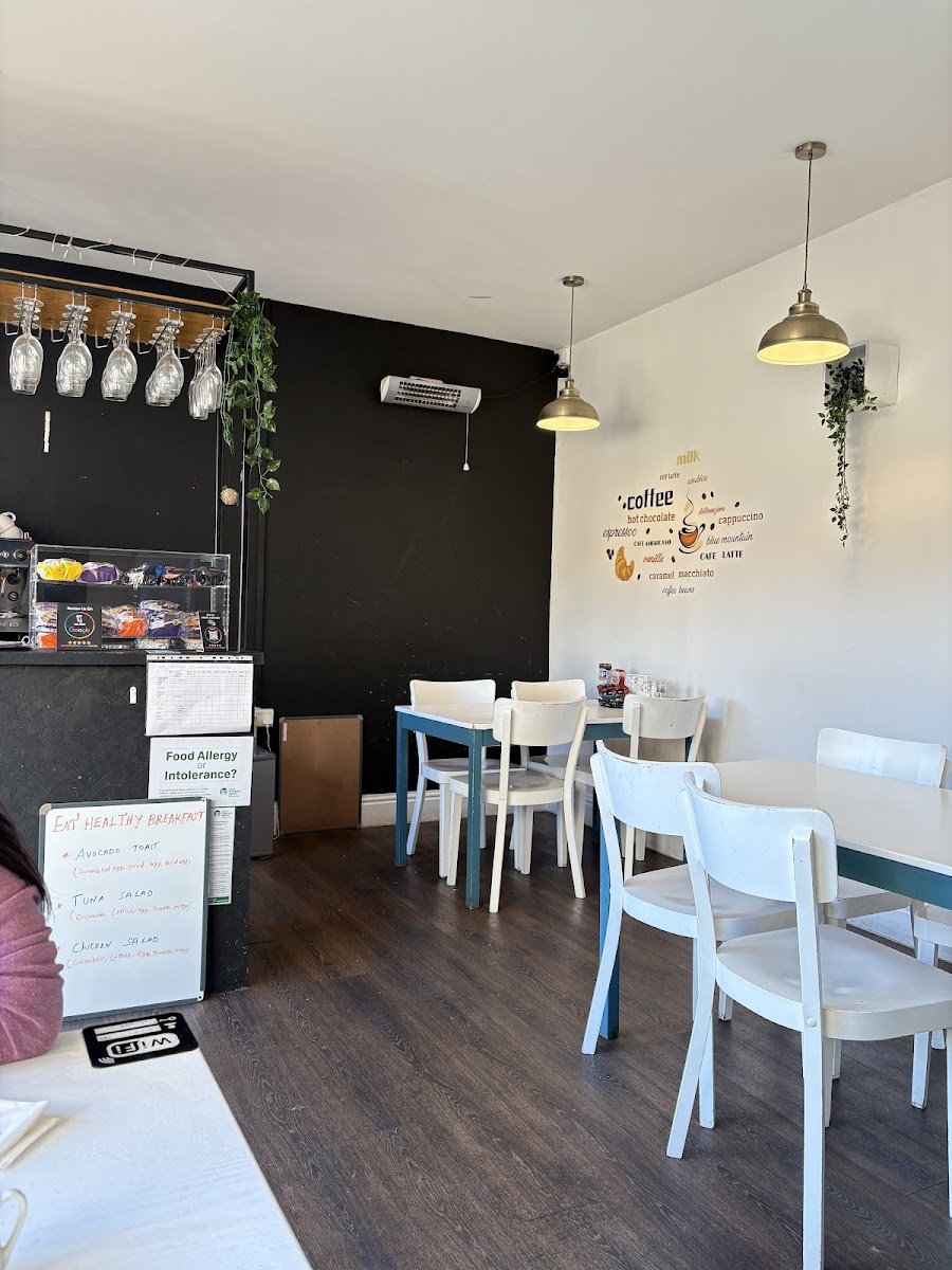 Cafe East Dean