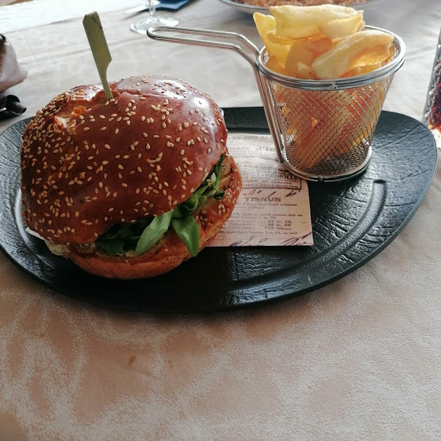 Angus Burger