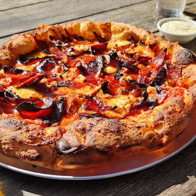 Spicy Salami Pizza