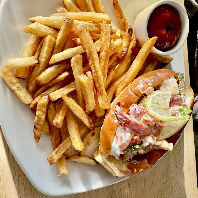 Lobster Roll