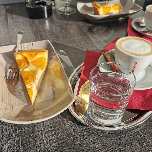 Marillentopfenkuchen