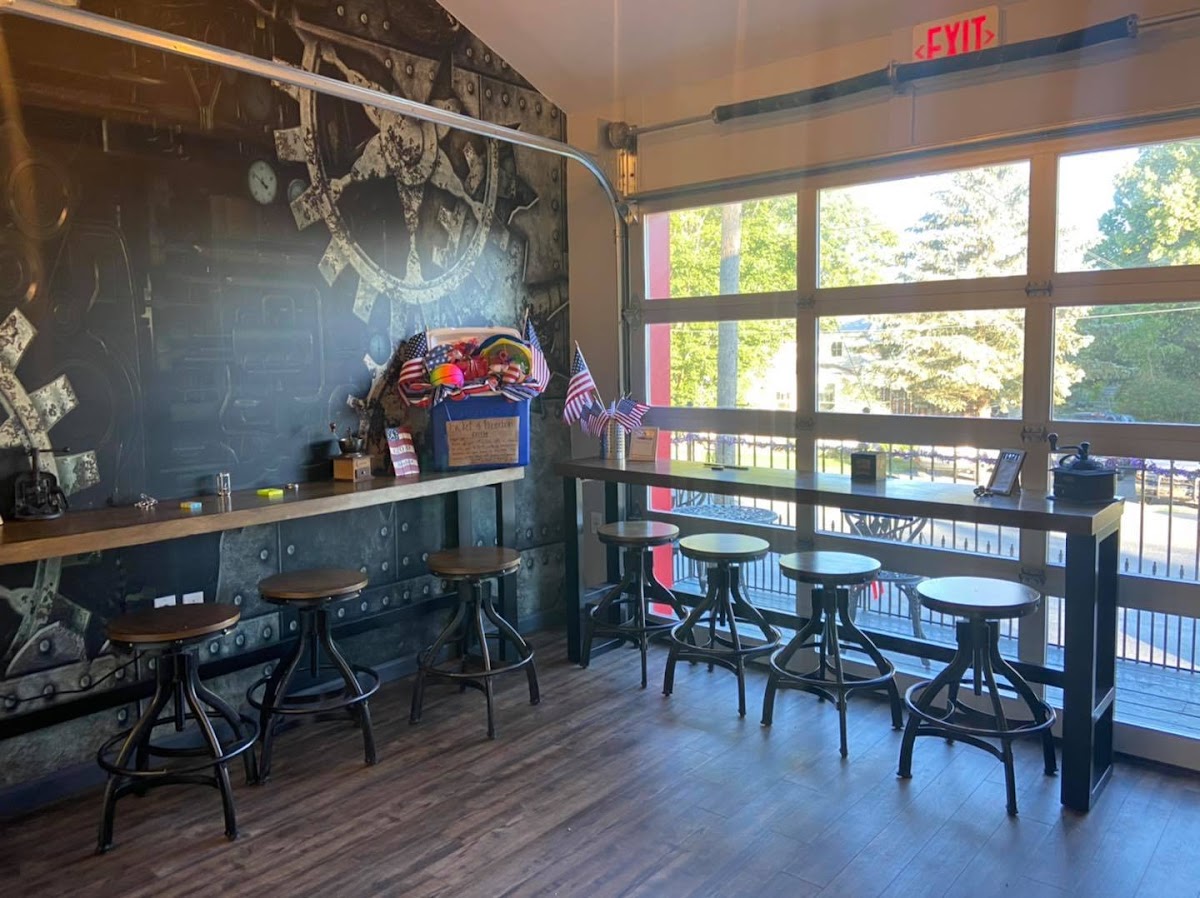 The Morning Ritual Book-end Cafe & Gifts, formerly, JEZI'S CAFE