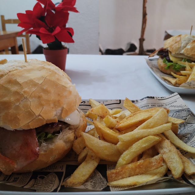 Hamburguesa Clásica