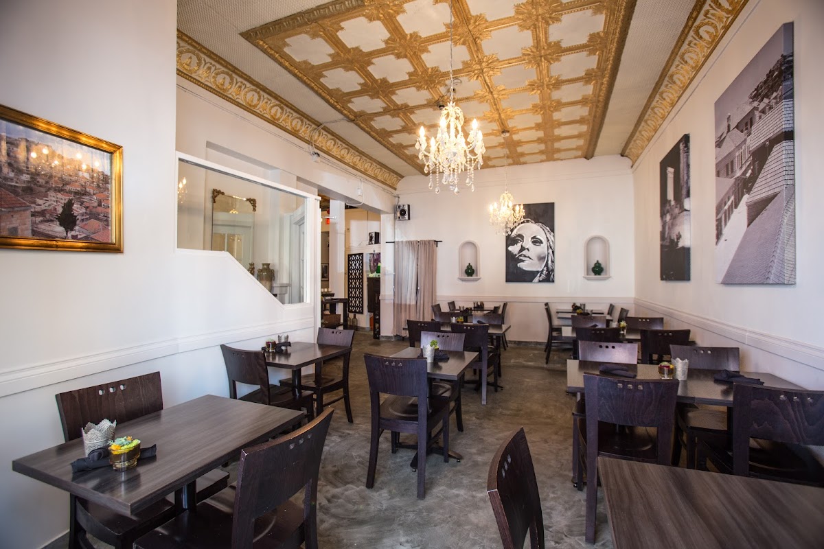 Aida's Bistro