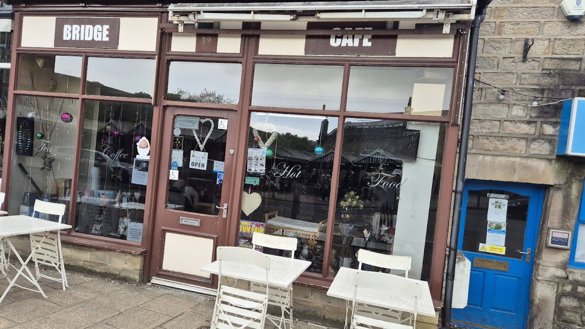 Bridge Cafe