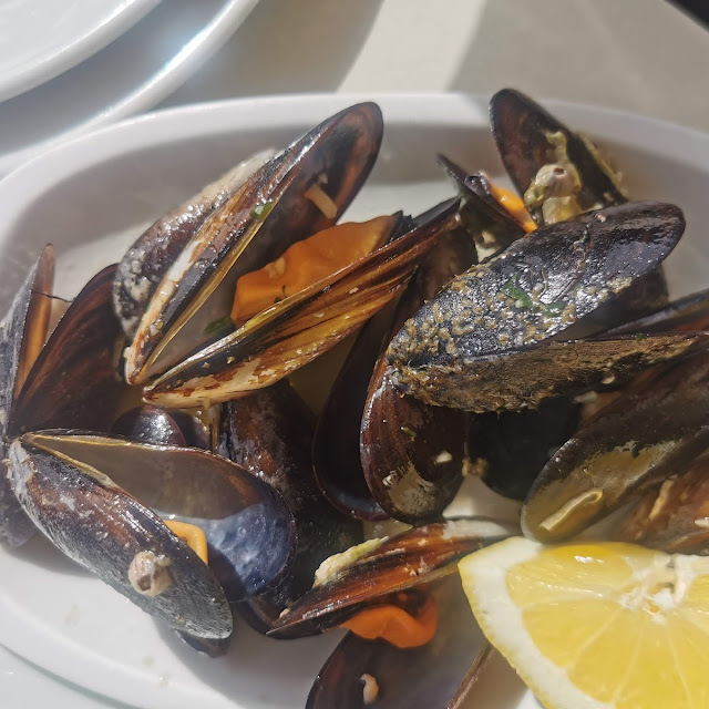Mejillones Al Vapor