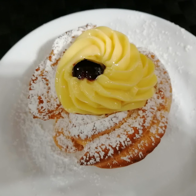 Zeppola Di San Giuseppe