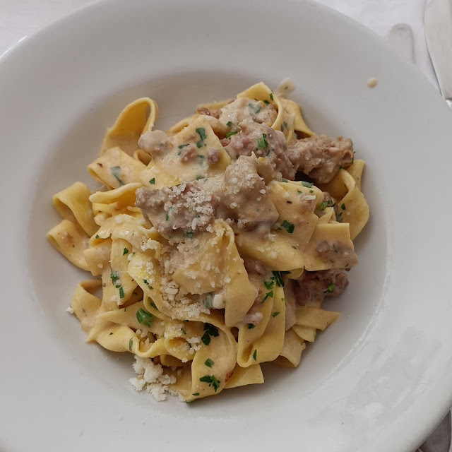 Pappardelle Ai Funghi E Salsiccia