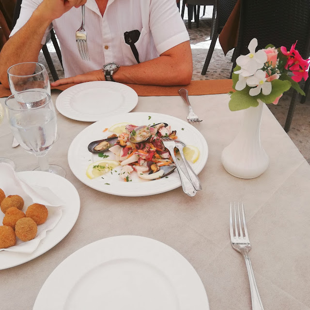 Insalata Di Mare Crocchette Varie