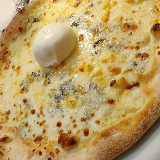 Pizza 4 Fromages