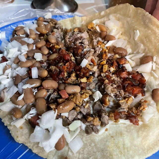 Quesadilla Mixta Tres Carnes