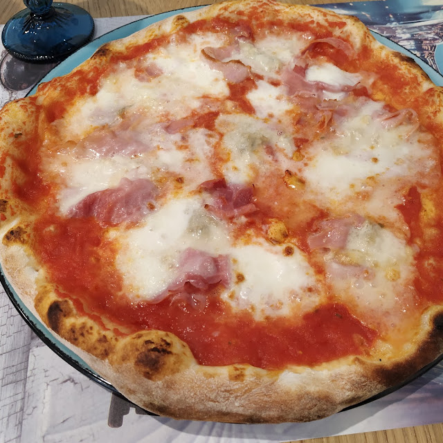 Pizza Prosciutto Cotto E Zola