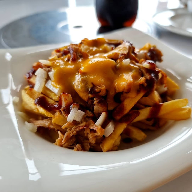 Pulled Pork Fries with Cheese