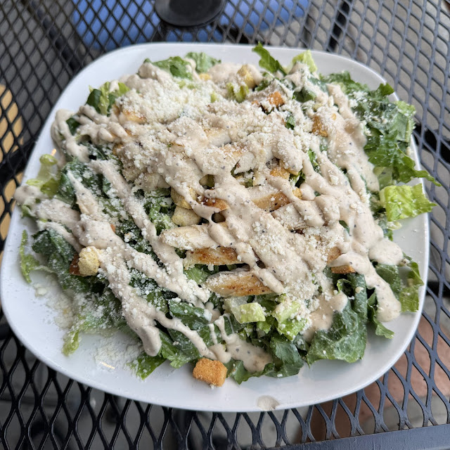 Cesar Salad with Grilled Chicken